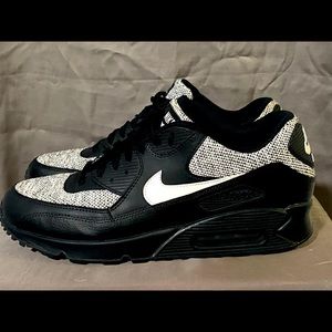 Nike Air Max 90 essential